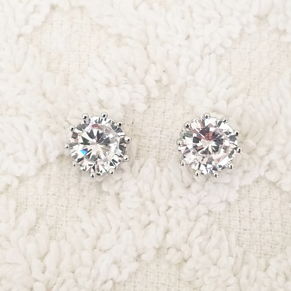Clear Round Cubic Zirconia Crown Stud Earrings
